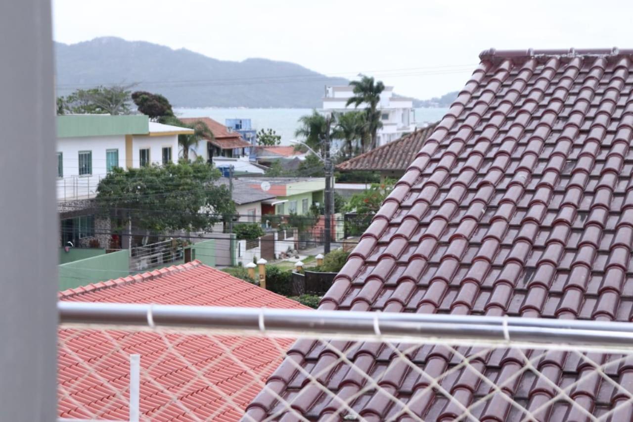 Enseada De Zimbros Residencial Apartment บอมบินญัส ภายนอก รูปภาพ